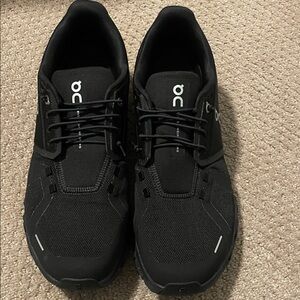 Men’s On Cloud Running Black Athletic Shoes SZ 11 /5 Worn Once
